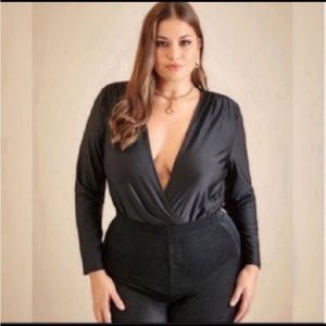 Plus Black Plunging Neckline Long sleeve Blouses Bodysuit